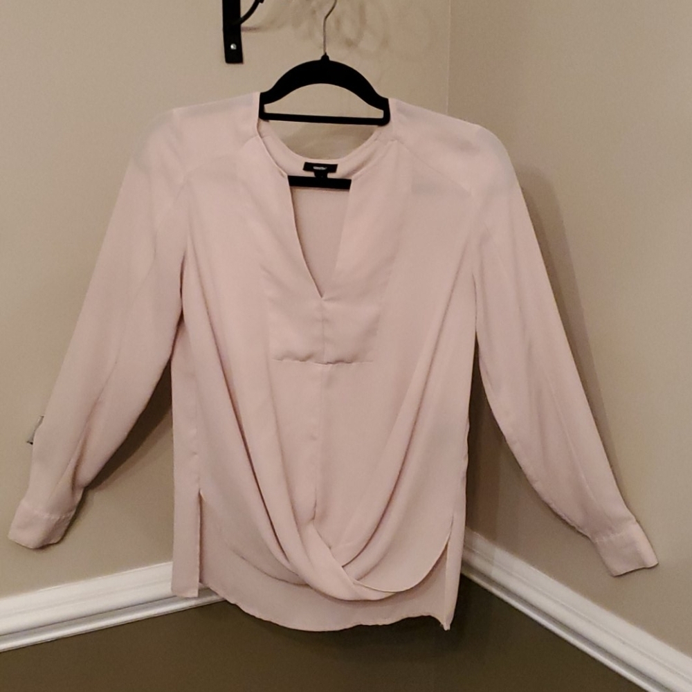 Messino Blouse Women's XS Light Pink Long Sleeve V Neck Twist Front Top